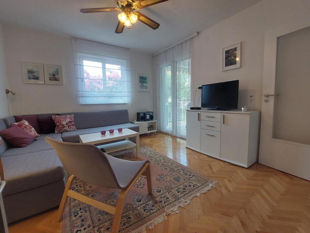 Apartment Emili Marina Eksteriør billede
